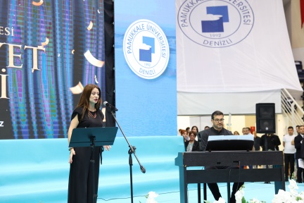 PAU 7983