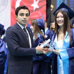 Genel Mezuniyet Töreni