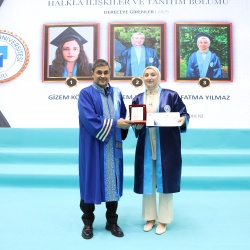 İletişim Fakültesi