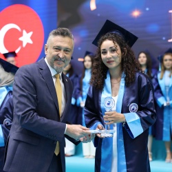 Genel Mezuniyet Töreni