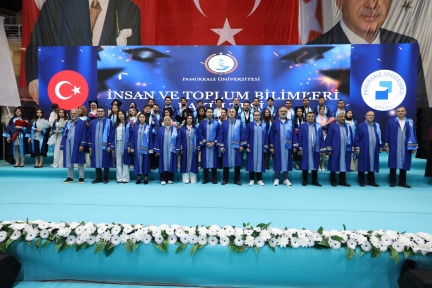 4S8A8183