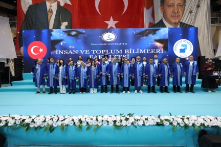 4S8A8193