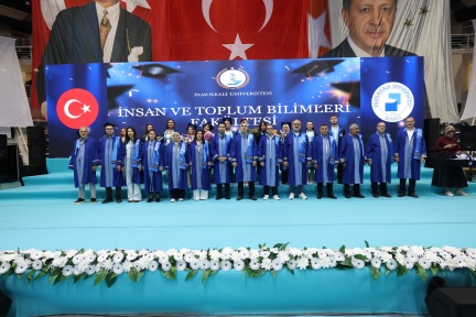 4S8A8195