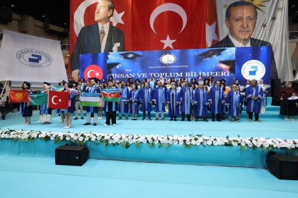 4S8A8211