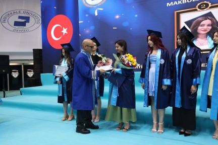 4S8A7896