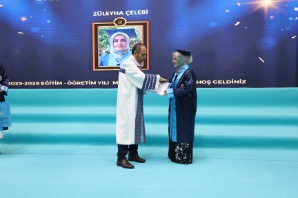 4S8A7837