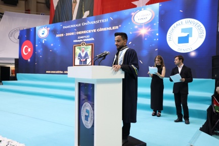 4S8A0095