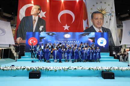 4S8A0471