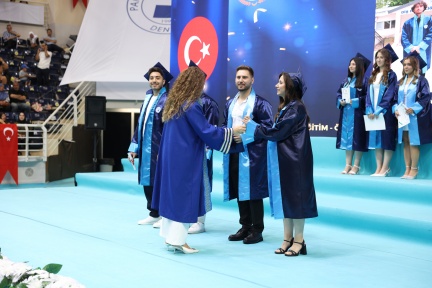 4S8A1699