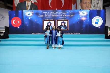 4S8A1984