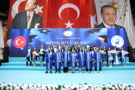 4S8A2593