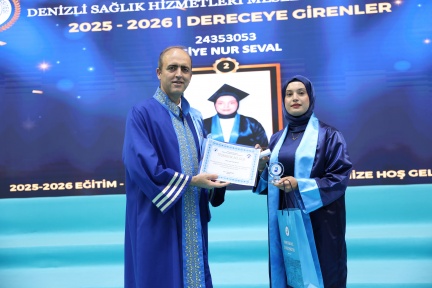 4S8A4341