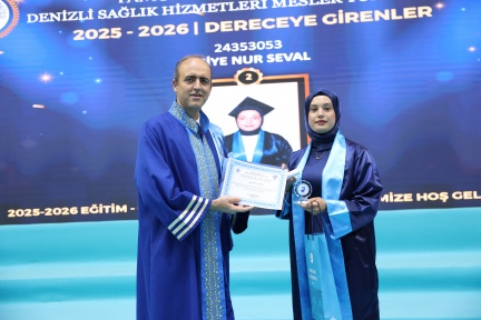 4S8A4343