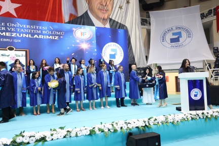 4S8A1019