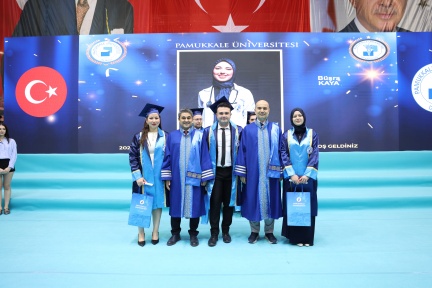 4S8A1203