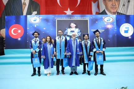 4S8A1216
