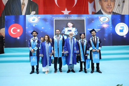 4S8A1218
